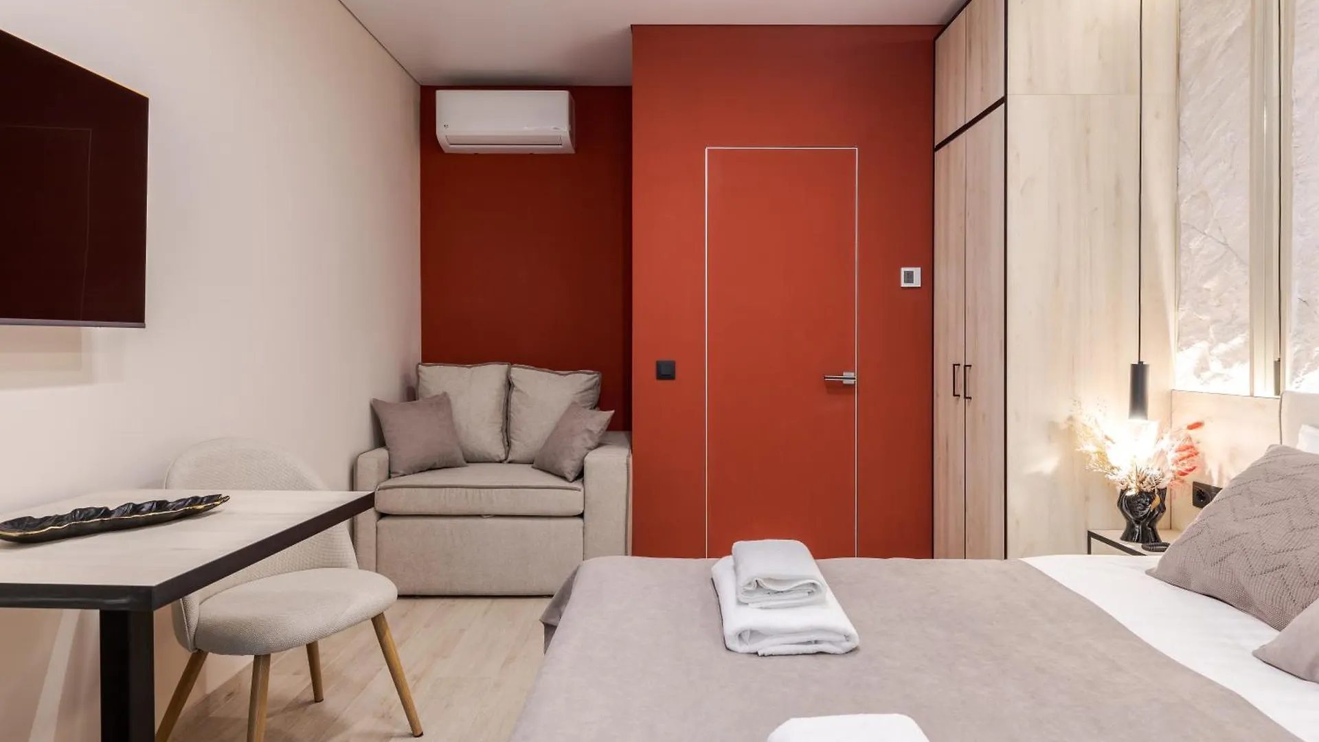 Accent Apart-Hotel Lviv